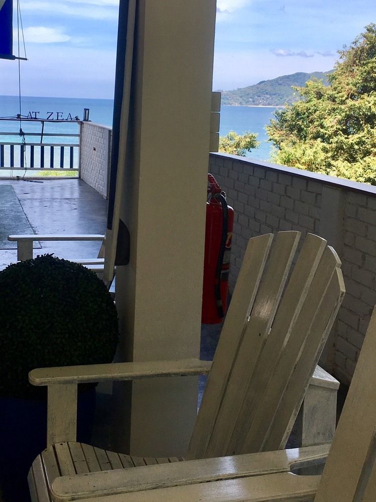 At Zea Hotel Patong Exterior foto